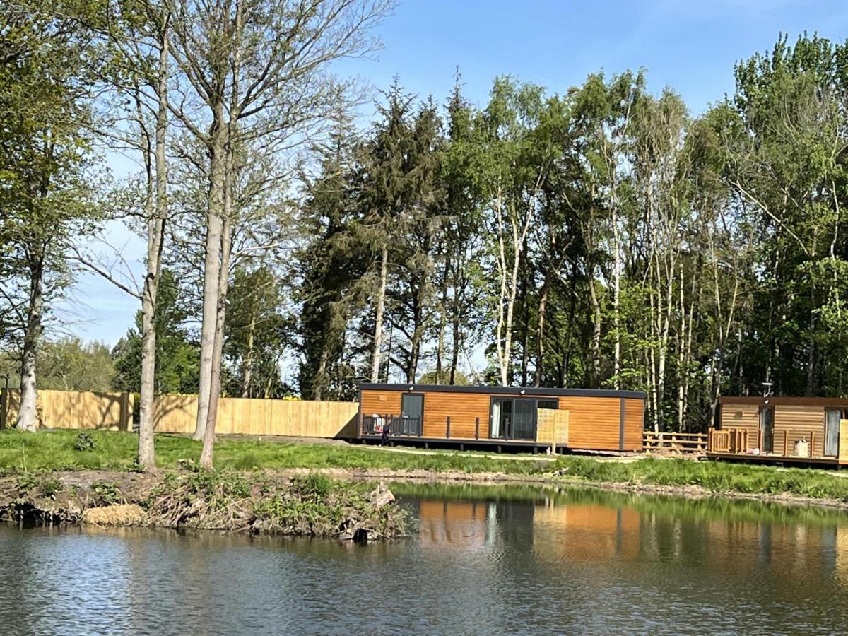 Rowan Boutique Lodge For Couples With A Dog Йорк Екстериор снимка
