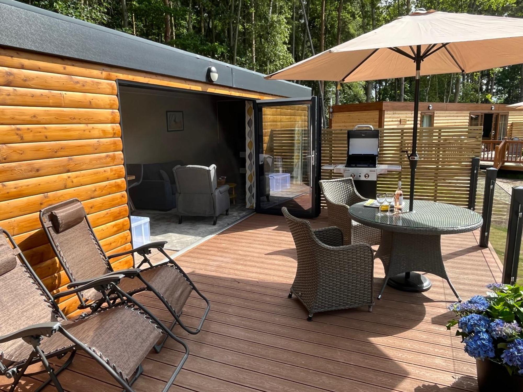 Rowan Boutique Lodge For Couples With A Dog Йорк Екстериор снимка
